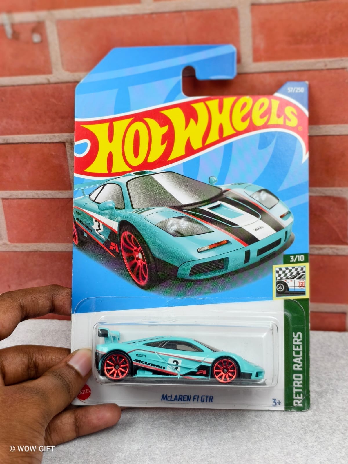 McLAREN FI GTR