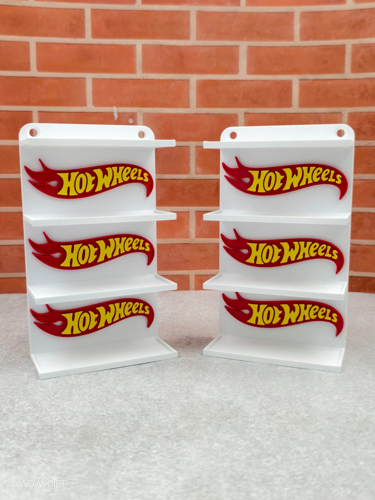 4 Set Logo Stand Hotwheels