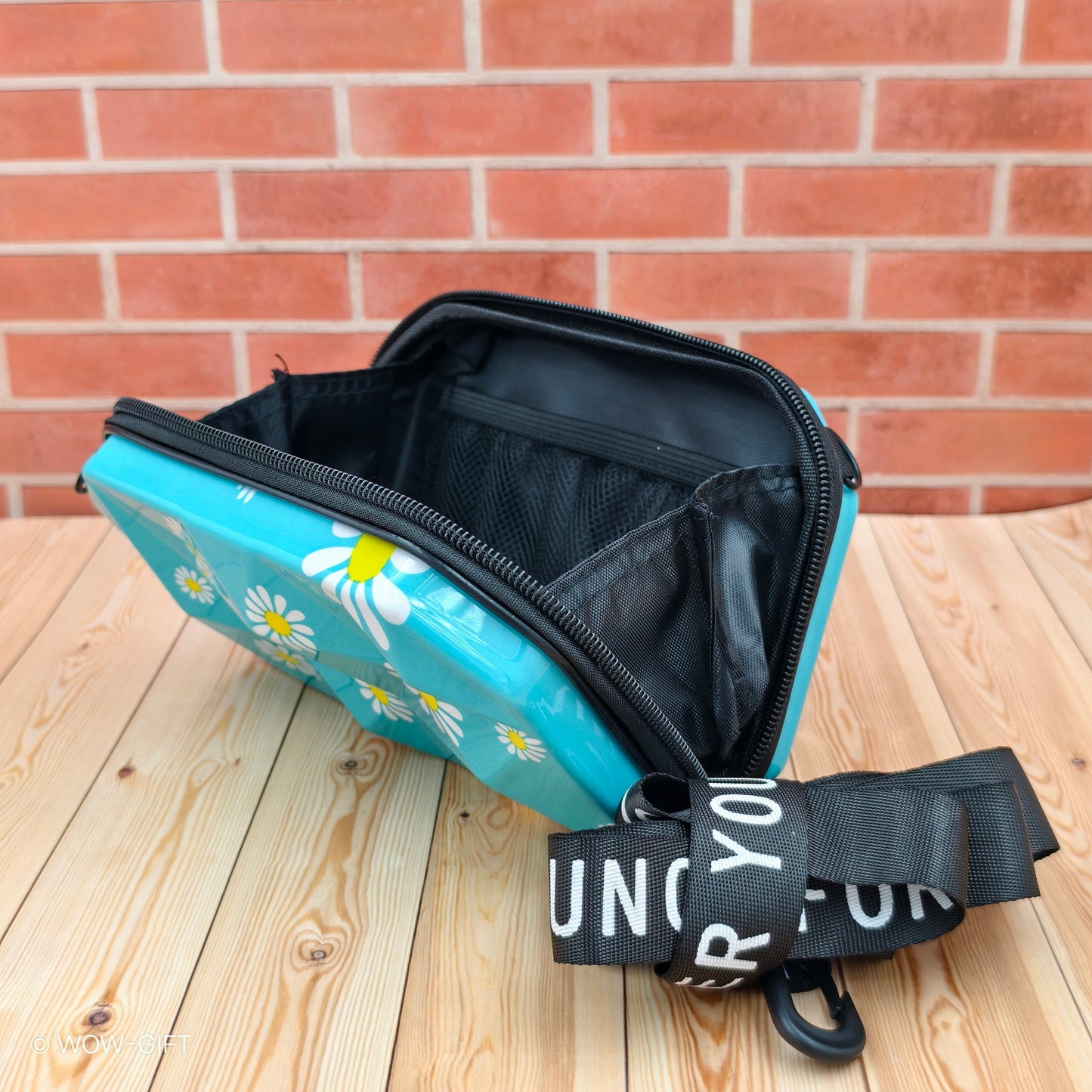 Box Sling Bag