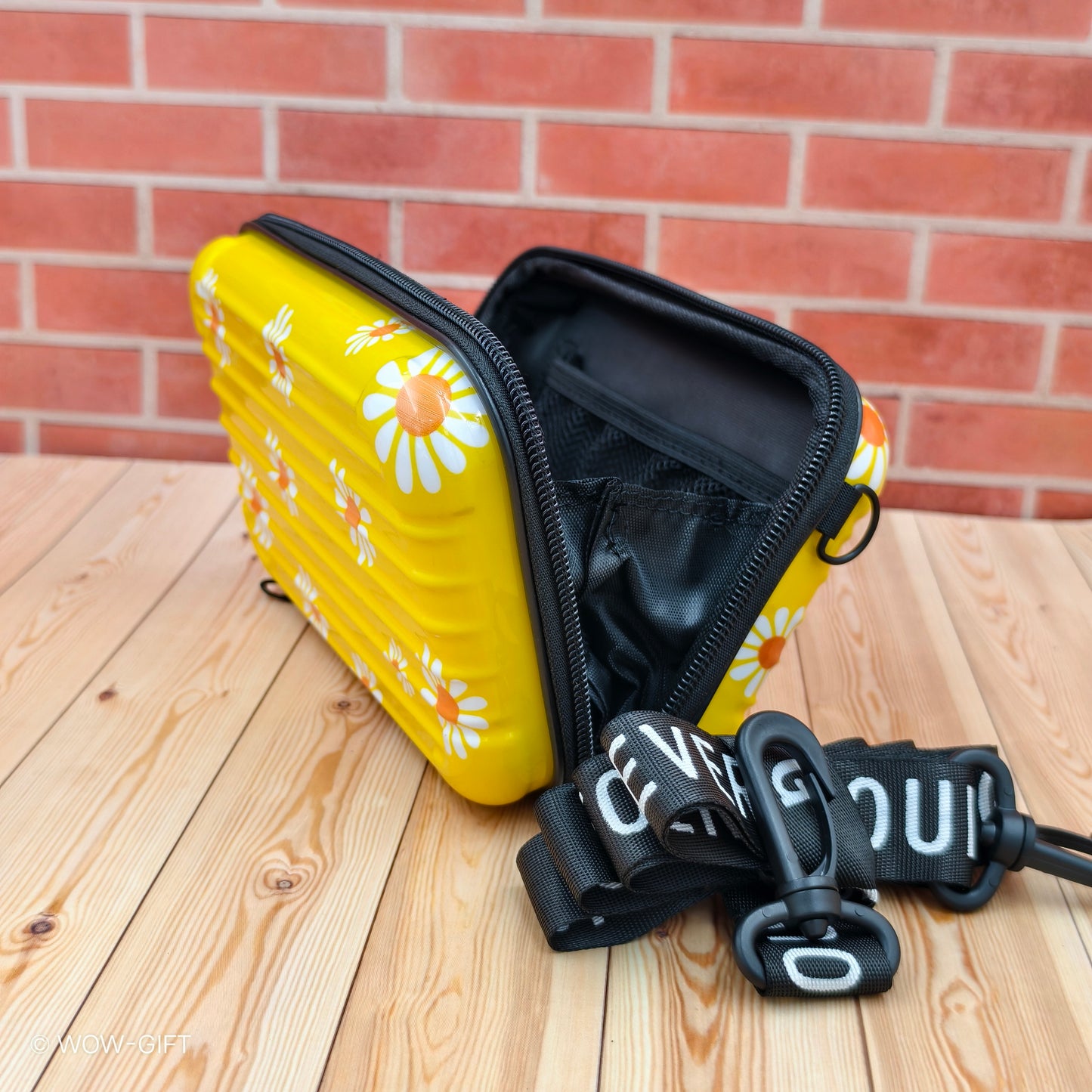 Box Sling Bag