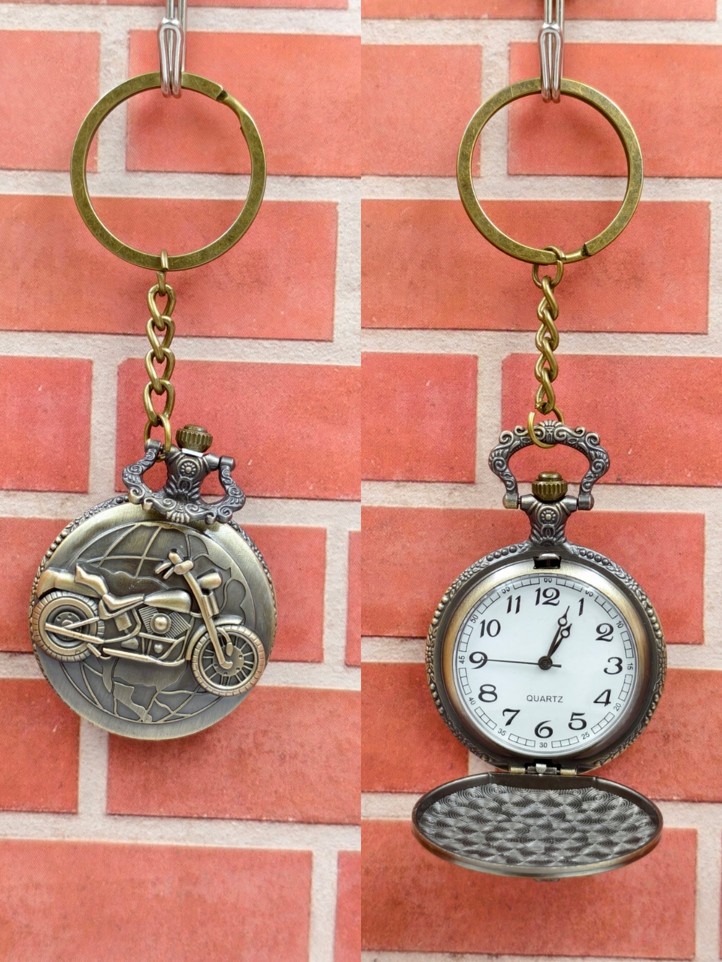 Keychain With Clock 2