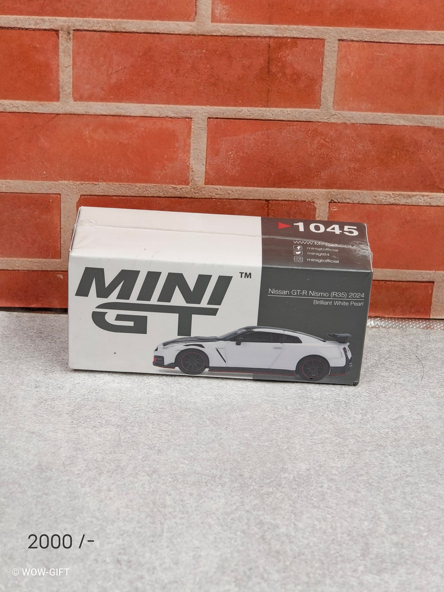 Minigt 1045