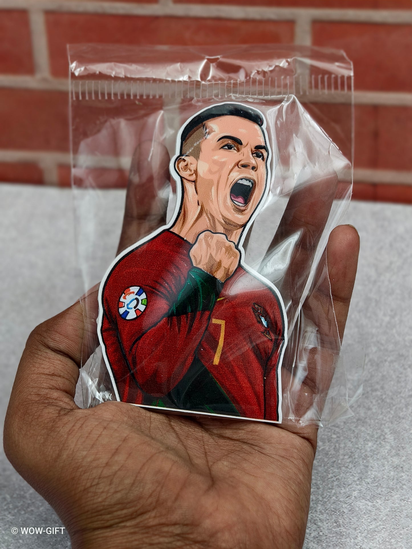 Ronaldo magnet