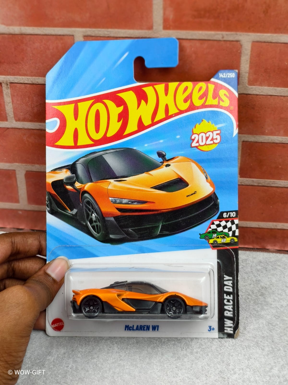 MCLAREN W1