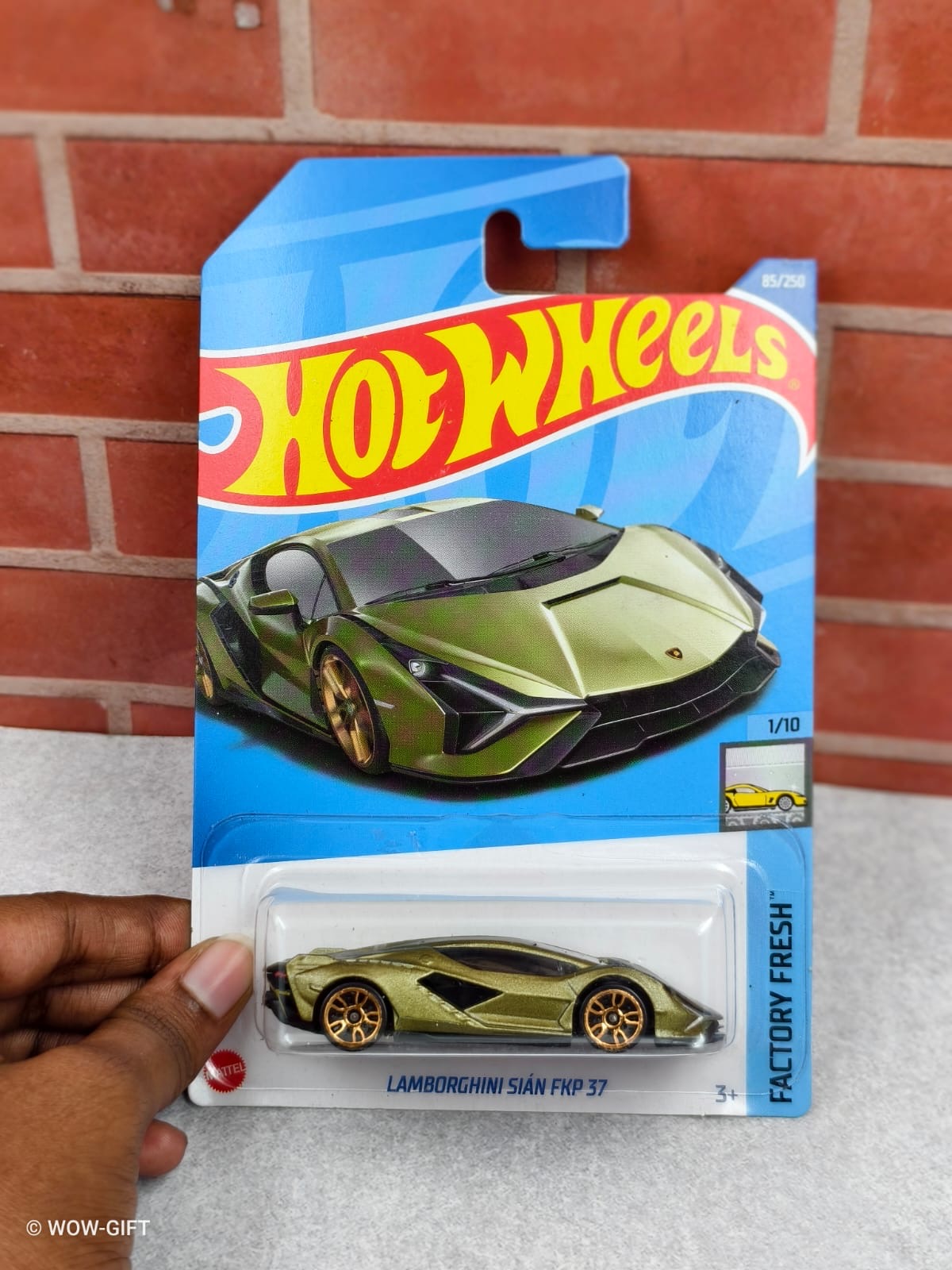 LAMBORGHINI SIÁN FKP 37