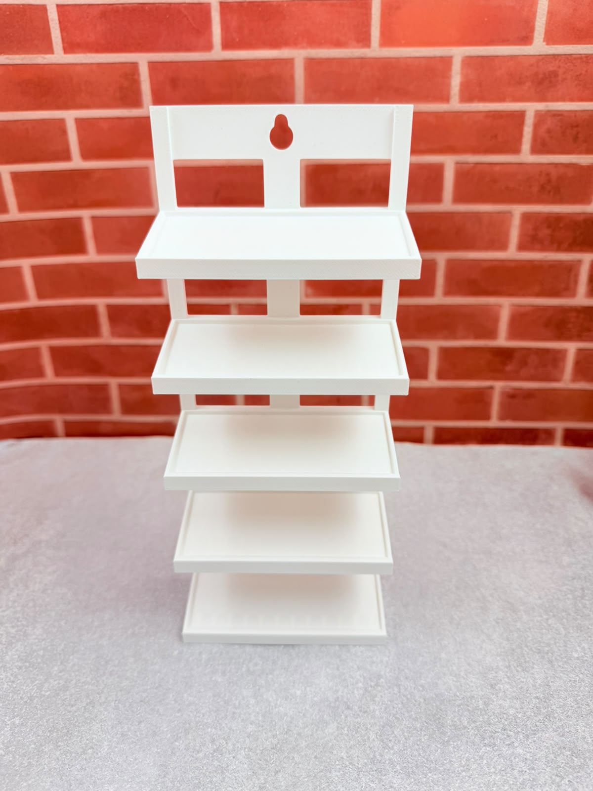 Hotwheels 5 piece display tilted stand