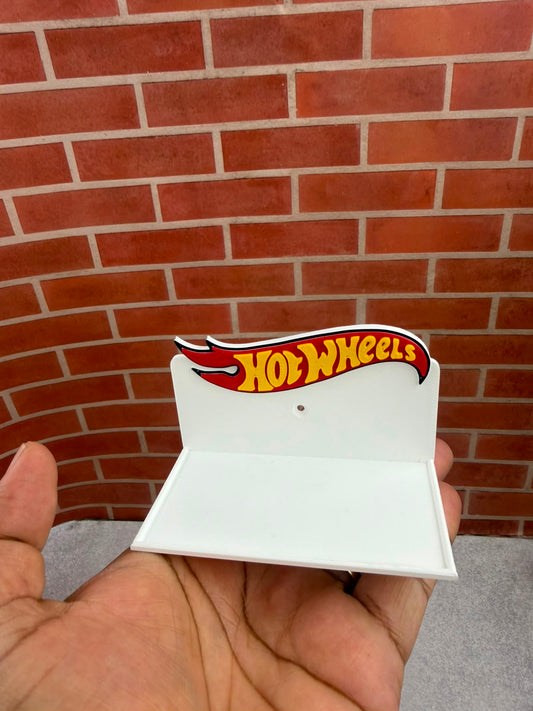 HW logo single stand