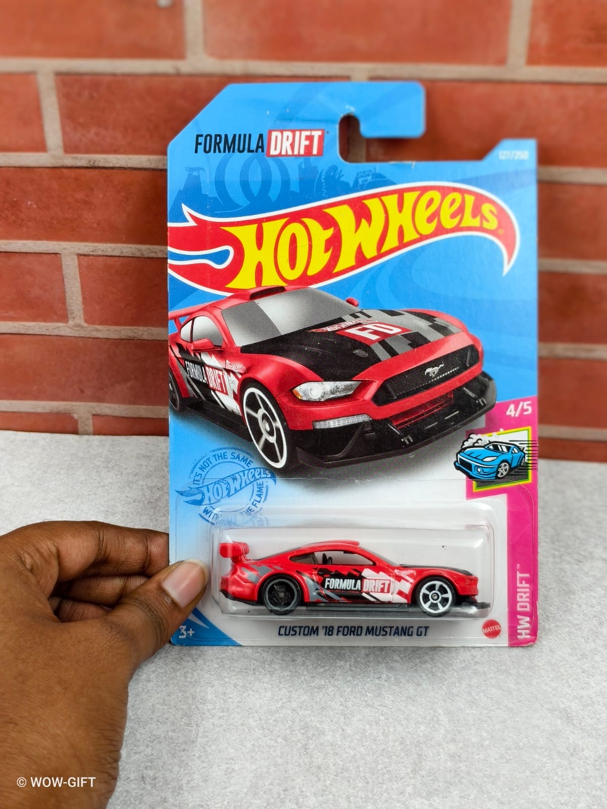CUSTOM 18 FORD MUSTANG GT