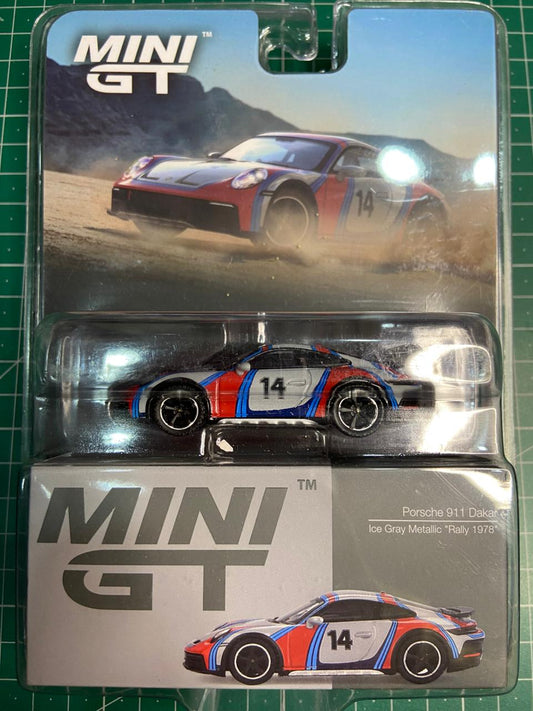 Mini GT 31
