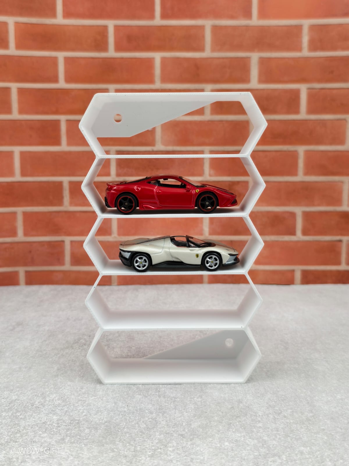 HoneyCombo Hotwheels Stand Small