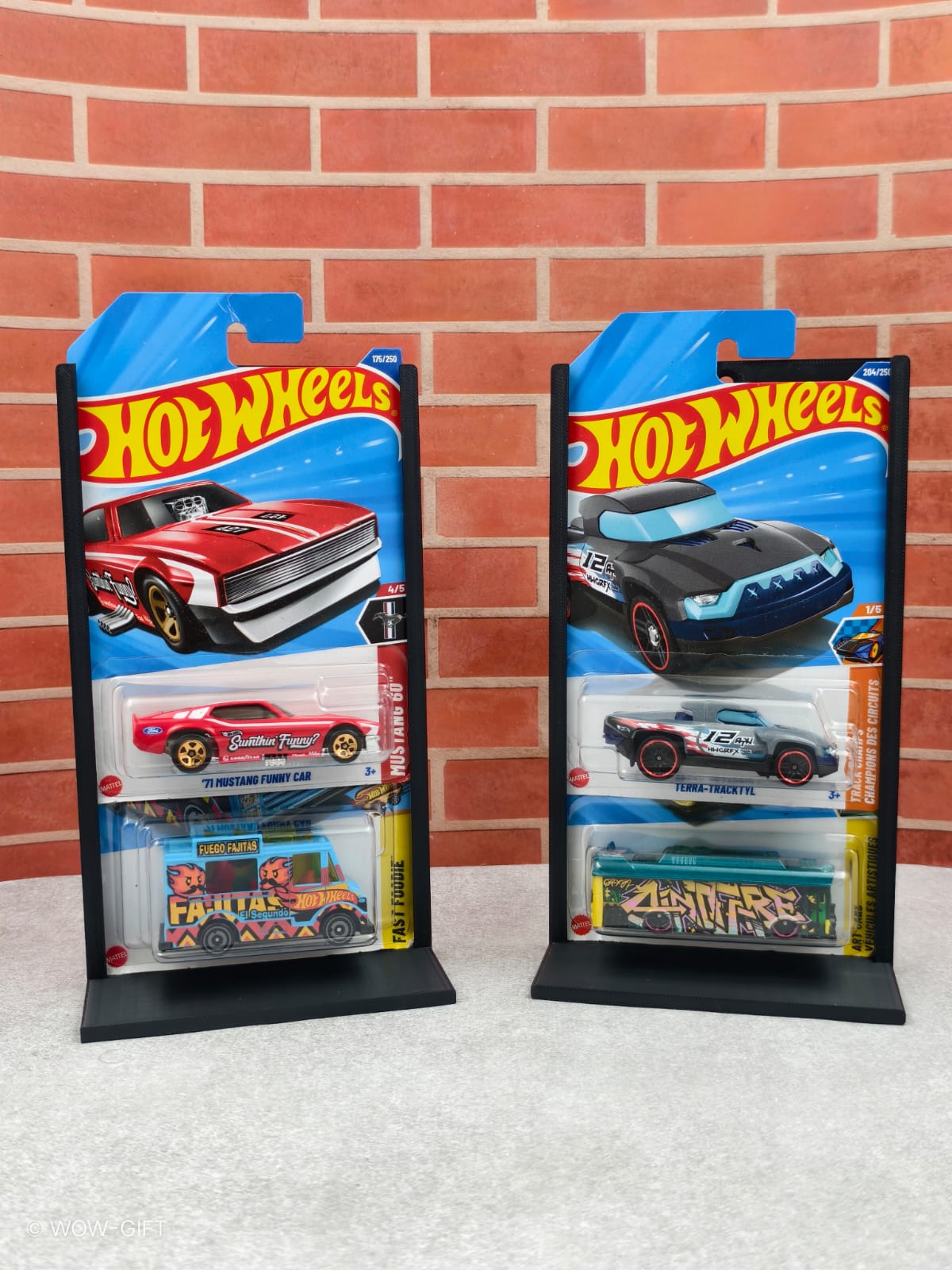 Hanging Hotwheels Stand
