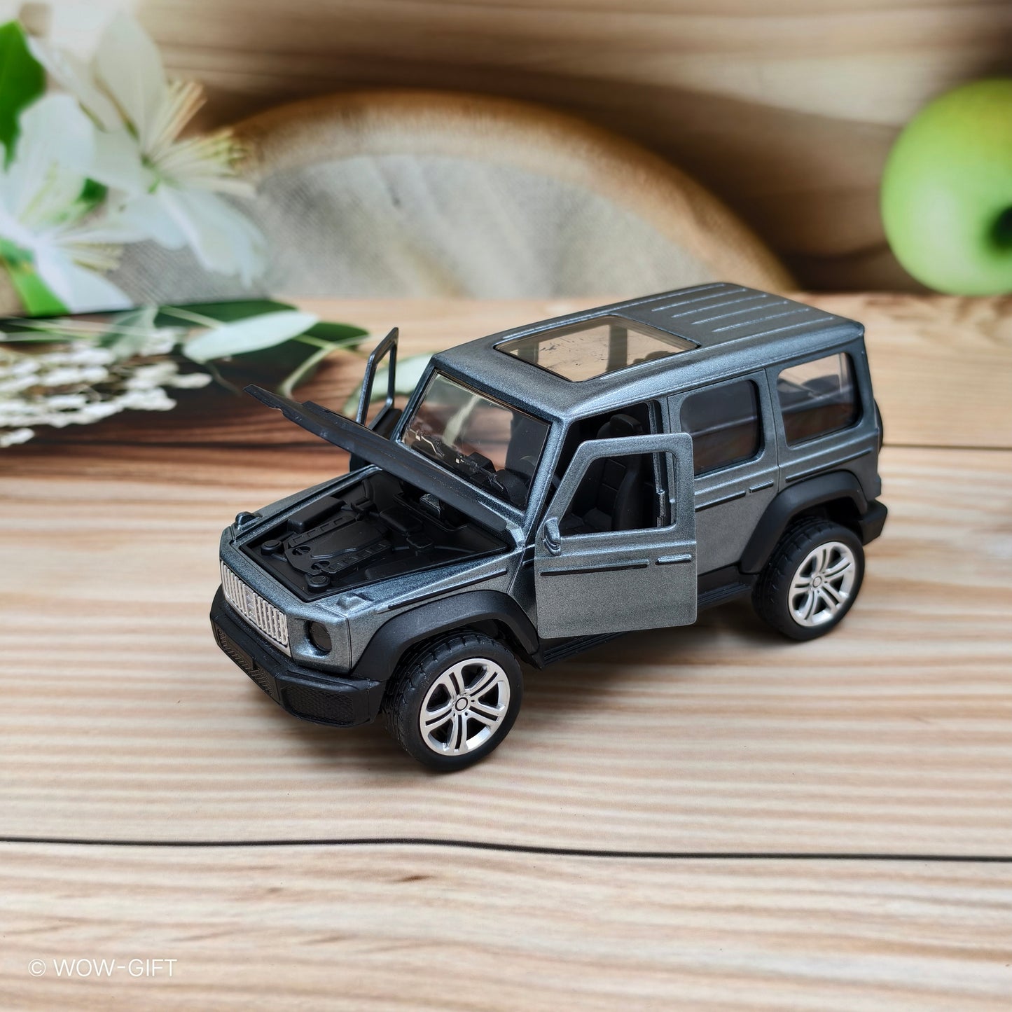 Model  Die-Cast Jeep