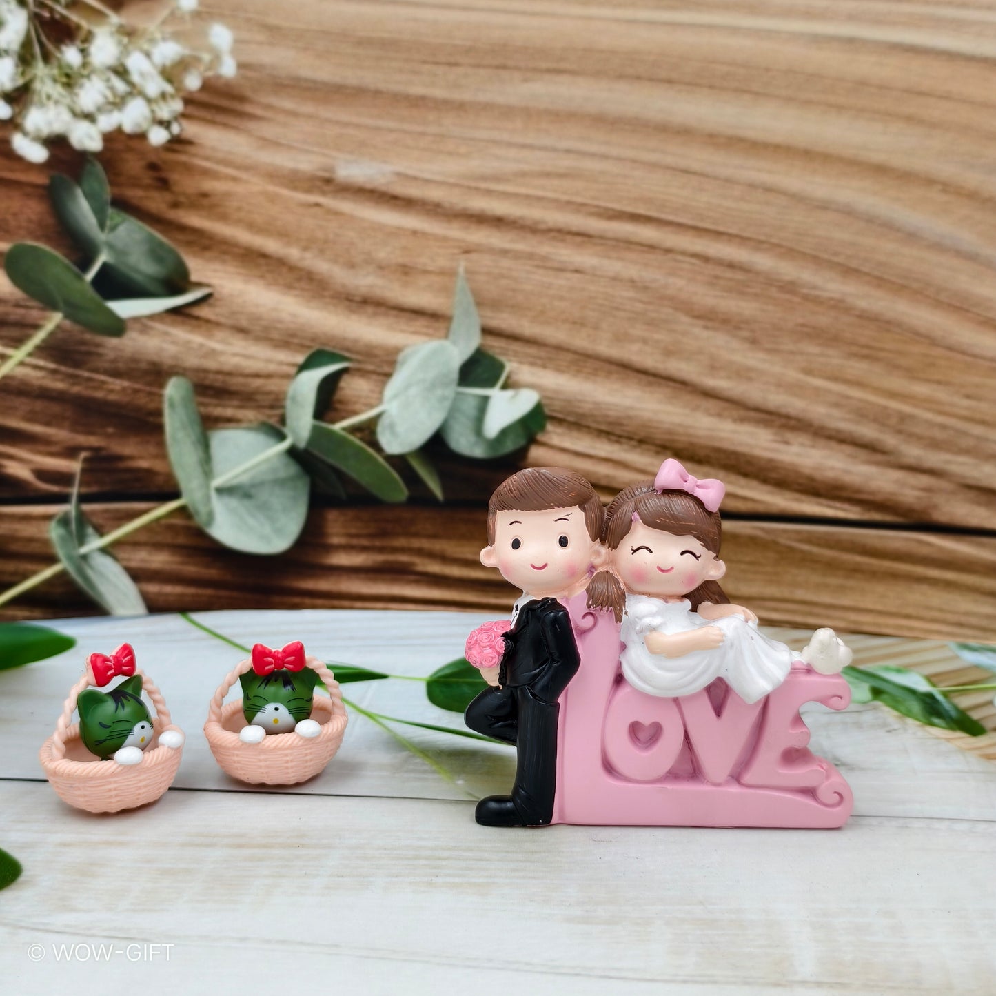 Love Couple Show Piece