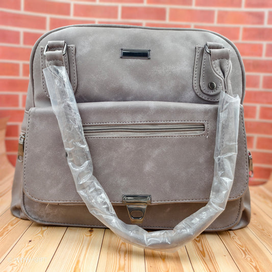 8 Zip Hand Bag