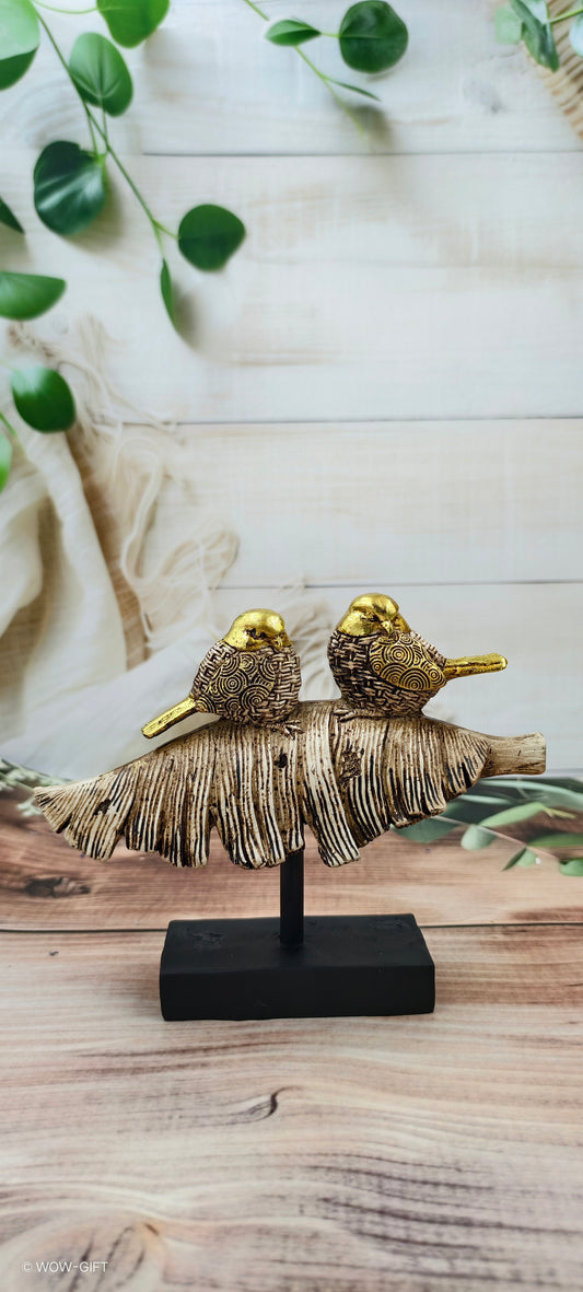 Two Birds Show Piece