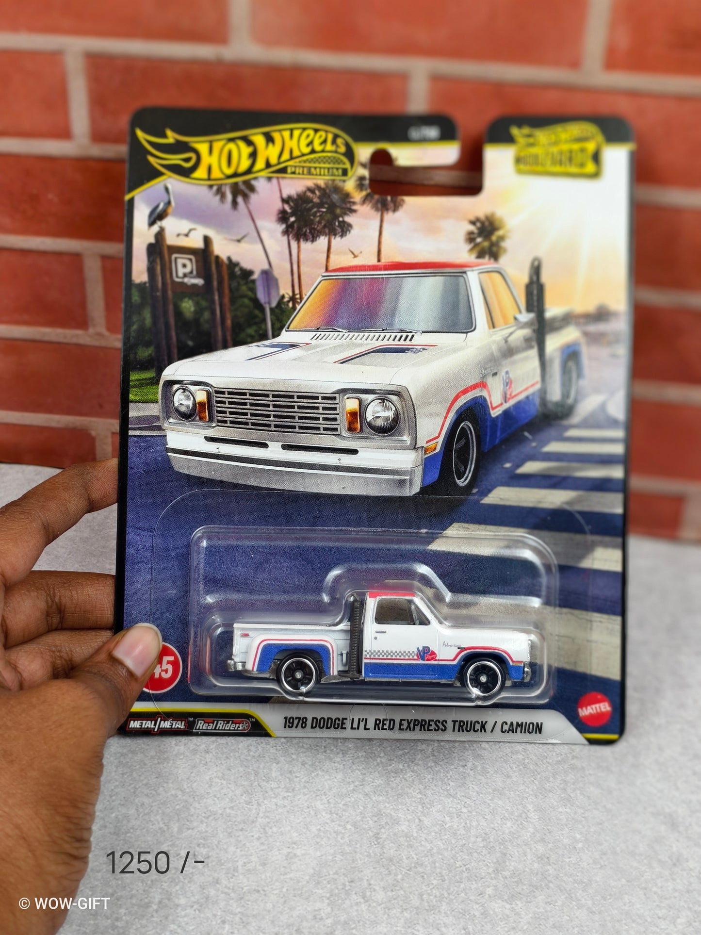 1978 Dodge LI'L Red Express Truck/Camion