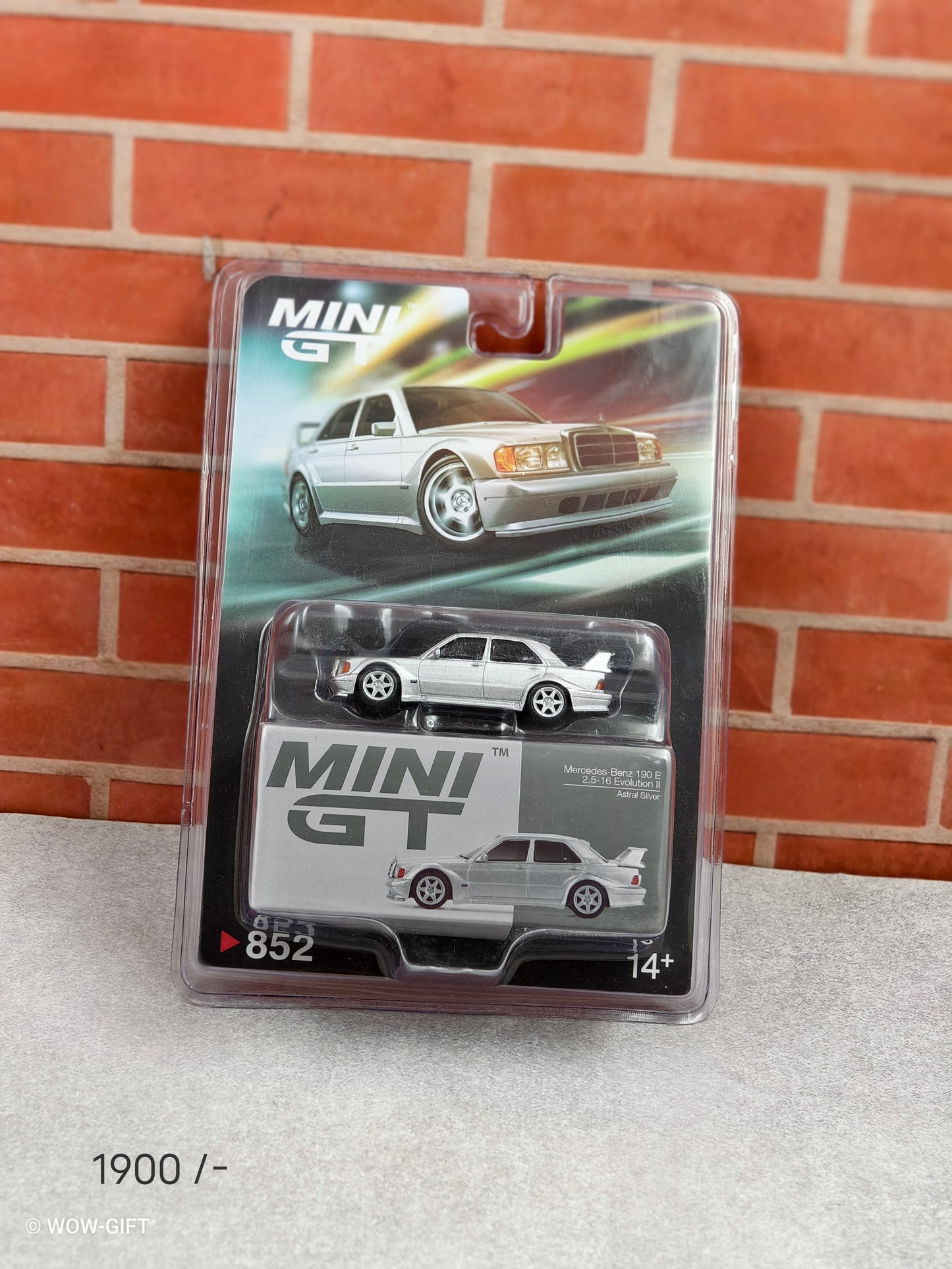 Minigt 852